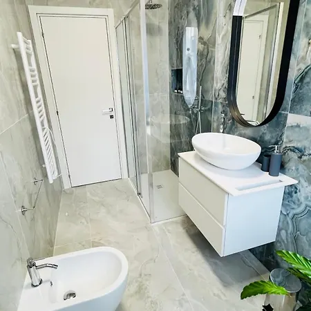 Leila's Forever - Apartament *
