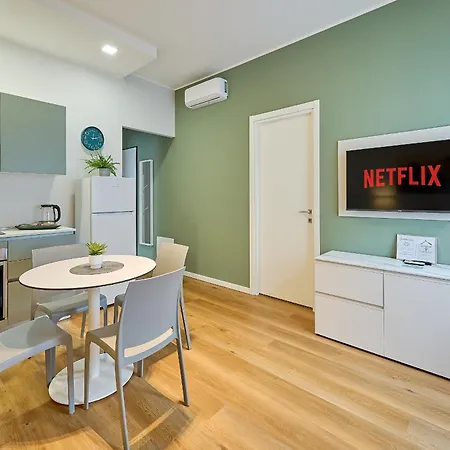 Apartment Leila's Forever - Bergamo