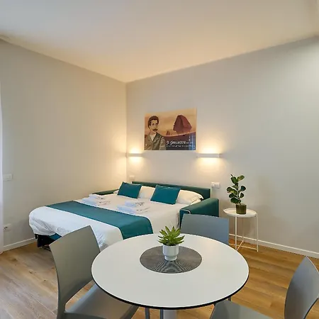 Leila's Forever - * Bergamo