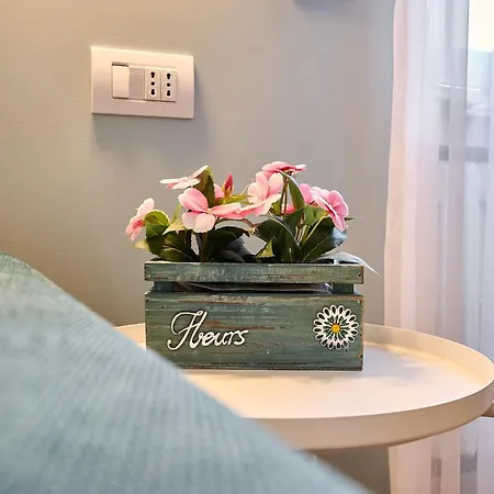 Leila's Forever - Bergamo