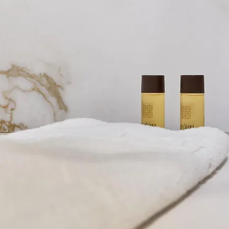 Leila's Forever - * Bergamo