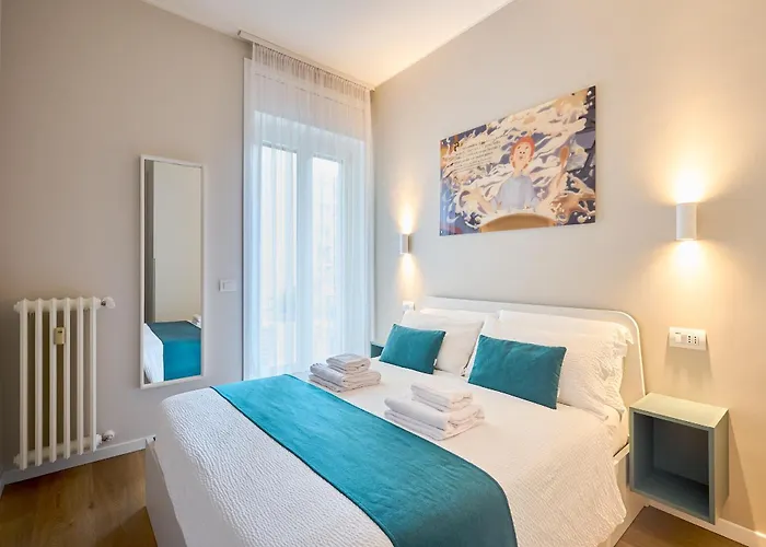 Leila's Forever - * Bergamo