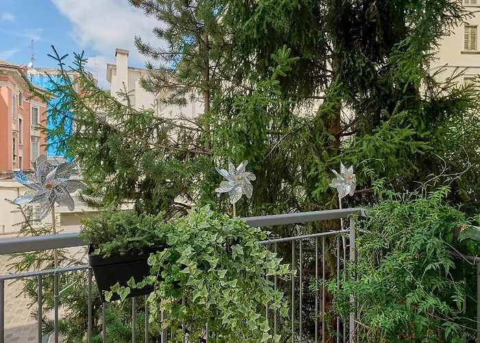 Leila's Forever - Bergamo